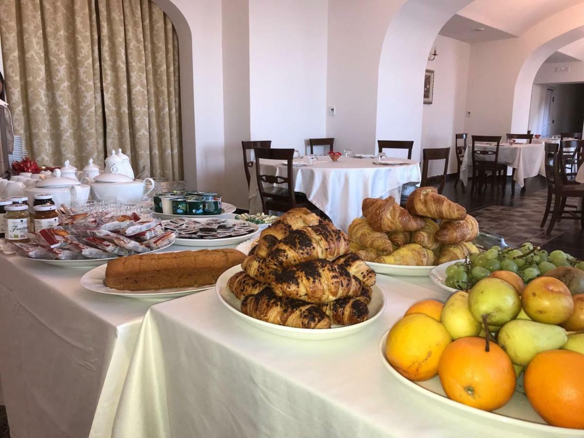 Palazzo Cestari Hotel Montesano sulla Marcellana Dış mekan fotoğraf